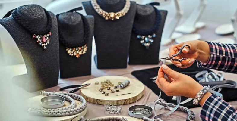 Business ideas for women in india -Handmade Jewelry Business
